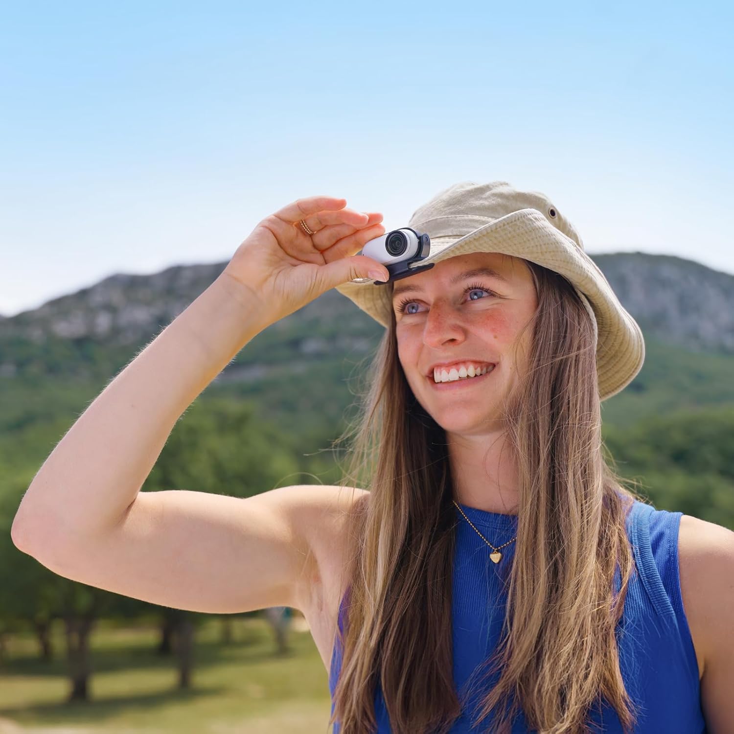 Insta360 GO 3S - 64 GB Black 4K Tiny Portable Vlogging Camera, Hands-Free POVs, Mount Anywhere, 140 Min Battery Life, 10m Waterproof, Pet POV - Image 9